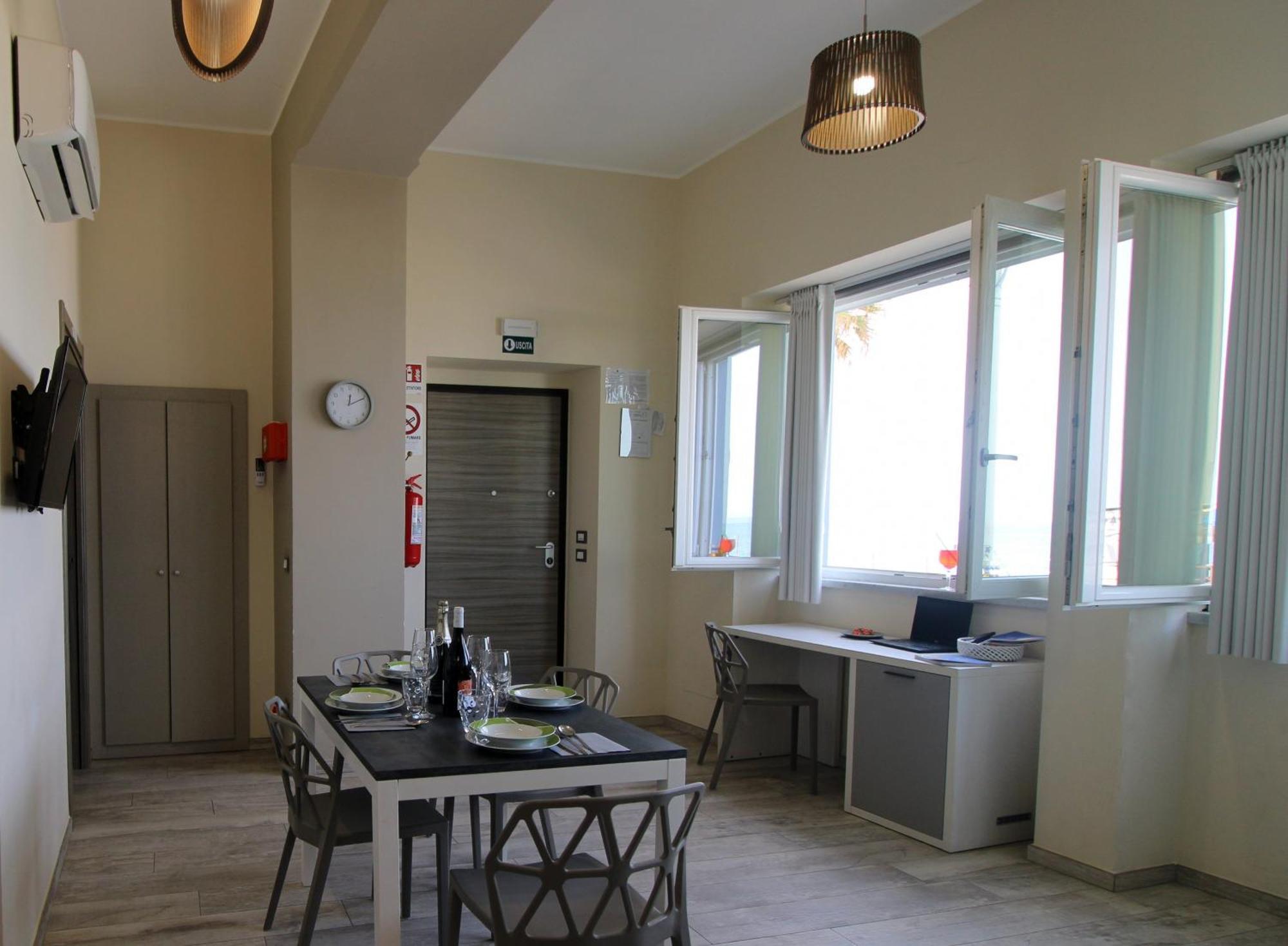 Capo D'Orlando Apartments - Doria 52 Exteriör bild